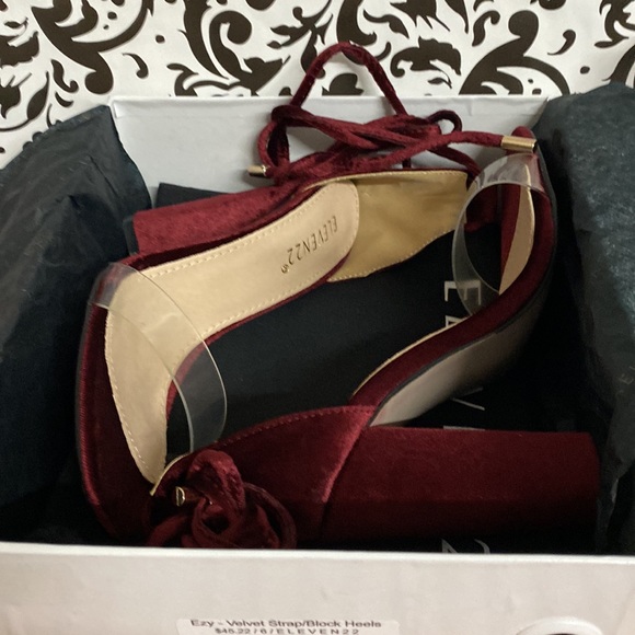 Burgundy wrap up - Picture 7 of 8